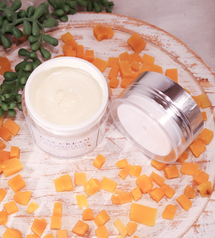 Tallow Face Cream | Bee Propolis, Non-Nano Zinc Oxide & Vitamin E | Natural Moisturizer | Grass Fed Suet Tallow Skincare | Pump Jar